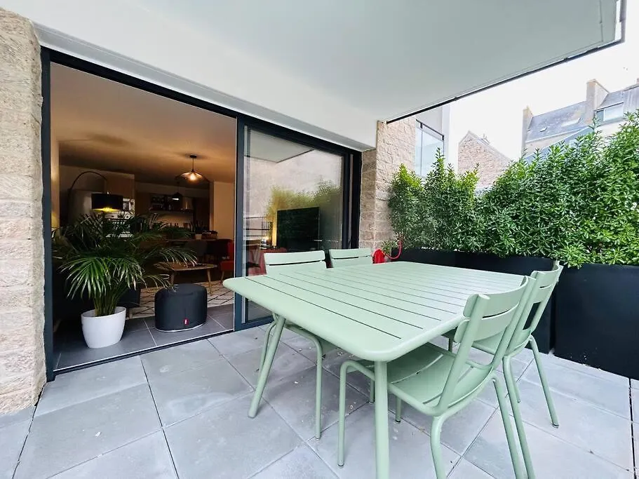 L'Hermine Terrasse Et Parking, 500 Plage Concarneau