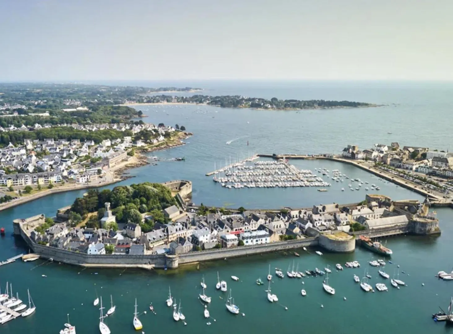 Apartament L'Hermine Terrasse Et Parking, 500 Plage Concarneau Francja